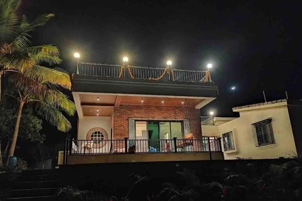 Shiva Farm Stay 4 Bed Luxury Farm House With Pool Pandharpur Exterior photo